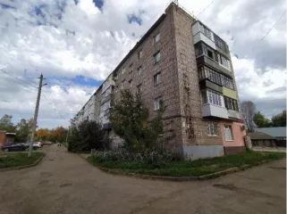 Нежилые помещения 261.1 кв.м, Уфа, Башкортостан. Объект расположен в подвале пятиэтажного жилого кирпичного здания по адресу: г. Уфа, Калининский район, ул. Высоковольтная, 10. Площадь объекта 261,1 кв.м., в том числе литера А – 256,5 кв.м., литера а – 4,6 кв.м. Год постройки и ввода в…