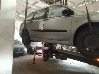 Fiat Stilo 2006 года, госномер ZMI-702, VIN ZFA19200000594482. Автомобиль утратил потребительские свойства из-за наличия дефектов, длительного простоя без эксплуатации и технического обслуживания, не соответствует требованиям ТР ТС 018/2011. Имеет исправные узлы, детали и агрегаты с остаточной…