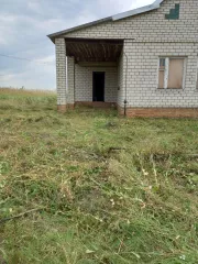 Земельный участок, площадью 4793 +/- 24 кв.м, категория земель: Земли населенных пунктов, разрешенное использование: Для ведения личного подсобного хозяйства, с кадастровым номером: 46:16:110201:337; Расположенный по адресу: Курская область, Обоянский район, д. Знобиловка, ул. Куток, д. 42а…