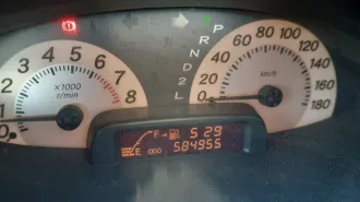 Легковой автомобиль, марка: Toyota, модель: Funcargo, год изготовления: 2003, цвет: серый, VIN: NCP20-0310187, ПТС: 25УА 256673, г/н: А947РР 28, модель двигателя: 2NZ, двигатель №: 2751908, мощность двигателя, л. с. (кВт): 87(63.9), рабочий объем двигателя, куб. см: 1298, кузов №: NCP20-0310187…