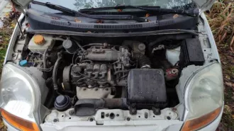 VIN: KL1KF484J8C423980, ПТС: 77ТУ836703, г/н: М281ЕР761, изготовитель  страна : Респ. Корея, тип двигателя: Бензиновый, мощность двигателя, л. с.  кВт : 52  38 , шасси  рама  № Отсутствует, кузов №: KL1KF484J8C423980, экологический класс: Четвертый, разрешенная максимальная масса 1250 кг…