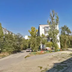 1/2 доли в праве общей долевой собственности на квартиру площадью 44,4 кв.м., назначение: жилое, кадастровый номер: 34:34:040014:4381. 
Расположенную по адресу: Россия, Волгоградская обл., г. Волгоград, ул. им. Пархоменко, дом 47, кв. 57
Имущество является предметом залога ПАО «Совкомбанк»…