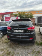 HYUNDAI ix35 2010, автомобиль марки HYUNDAI модель ix35 2010 г.в. VIN-номер U5YZU81BDBL074168. Ознакомление с имуществом осуществляется по предварительной записи, предварительно направив запрос на адрес электронной почты: ay_sinicina23_torgi@mail.ru либо по телефону 7 996 376-32-34.