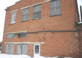 Гараж годные остатки площадь 1685,9 квадратных метров, котельная годные остатки площадь 122,6 квадратных метров, склад годные остатки площадь 464,4 квадратных метров. Адрес: Курганская область, Альменевский район, село Альменево, улица Ленина, 2а.