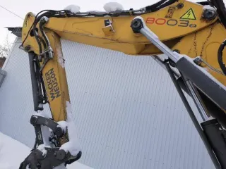 WACKER NEUSON 8003, 2015 Экскаватор WACKER NEUSON 8003, 2015 года еще Экскаватор WACKER NEUSON 8003, 2015 года еще экскаватор WACKER NEUSON 8003 VIN WNCE0605JPAL00710 2015 г.в. с неиспр. шпалоподбивочным блоком RF-System. Не поставлен на учет за должником, все регистрационные действия, вывоз…