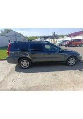 VOLVO V70 2006, автомобиль марки VOLVO модель V 70 2006 г.в., VIN номер YV1SW614972621776. Ознакомление с имуществом осуществляется по рабочим дням в период представления заявок на участие в торгах по предварительному согласованию. Предварительная запись по телефону: 7(950)317-76-48 - Миннегулов…