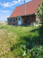 Жилой дом 111,4 кв.м и земельный участок 2000 кв.м, Челябинская область. Дом 111,4 кв.м и земельный участок 2000 кв.м в Челябинской обл. Жилой дом, общей площадью 111,4 кв.м., кадастровый номер 74:07:2000020:413 и земельный участок, общей площадью 2000 кв. м., кадастровый номер 74:07:2000020:14…