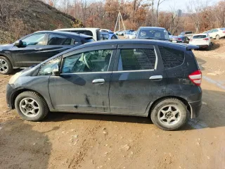Honda Fit, 2008. Легковой автомобиль марки: Honda, модель: Fit, год выпуска: 2008 г., кузов №: GE61132436. Ознакомление проводится по адресу: Приморский край, Чугуевский район, с. Саратовка, по предварительной записи по тел. +7 914 325-03-20. По всем вопросам организации торгов, ознакомлению с…
