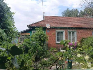 Дом 46,2 кв.м и земельный участок 935 кв.м в Краснодарском крае. Земельный участок, площадь: 935 кв.м, кадастровый номер: 23:31:0902005:104, адрес (местонахождение): Россия, Краснодарский край, х. Беднягина, Тимашевский, ул. Коммунистическая, дом 72, квартира 2, вид собственности: Индивидуальная…