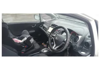 Honda Fit 2008 года выпуска, VIN GE91002090. В залоге у ПАО "Совкомбанк".