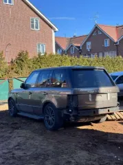 Легковой универсал Land Rover Range Rover, VIN - SALLMAMH4CA365649, 2011 г. в., цвет – бронзовый. Т/с имеет ряд недостатков. Недочеты описаны в отчете об оценке.