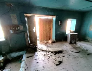 Здание кад. № 26:09:020901:8, пл. 1488.60 кв. м. по адресу СК, Туркменский район, с. Камбулат, МТФ №2.