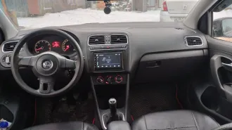 Volkswagen Polo 2010 года, VIN XW8ZZZ61ZBG001249. Контакт для осмотра: 8-910-678-55-46 (Зверев С.Н.).