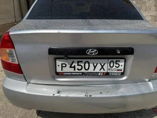 Hyundai Accent 2008 года выпуска, VIN X7MCF41GP8A178005, госномер Р450УХ 05, серебристый цвет, легковой седан.
