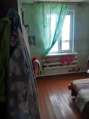 1/2 доли квартиры, 67,4 кв.м, Томская область, Кривошеинский р-н, с. Кривошеино. Кад.№ 70:09:0101001:1187, общей площадью 67,4 кв.м, расположенной по адресу: Томская область, р-н. Кривошеинский, с. Кривошеино, ул. Заводская, д. 12, кв. 1. Ознакомиться с имуществом можно по предварительной…