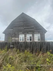 Жилой дом 90 кв.м и земельный участок 702 кв.м в Пермском крае. Дом общей площадью 90 кв.м с кадастровым номером 59:32:406007:1423. Земельный участок общей площадью 702 кв.м с кадастровым номером 59:32:4060007:1193. Расположены по адресу: Пермский край, Пермский район, село Башкултаево, улица…