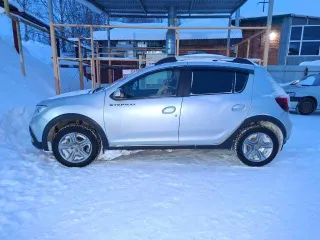 Renault Sandero Stepway 2021, 82 лс, 104257 км. Автомобиль Renault Sandero Stepway, 2021 г.в., VIN: X7L5SRLVG67941398.