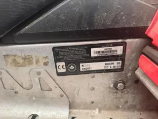 Снегоход Ski-Doo MX-Z REN X 800 2004 года. VIN: 2BPSBS5N85V000142. Номер двигателя: М6068916. Государственный номер: 77АО8090.
