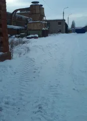 КПП-4 57 кв.м Самара. Здание контрольно-пропускного пункта (КПП-4), расположено по адресу: г.Самара, ул.Калинина, 1 (при въезде на бывшую территорию ОАО СПЗ со стороны Заводского шоссе), площадь по внешнему обмеру 57кв.м. Право собственности на КПП-4 в ЕГРН не зарегистрировано, возникло до 1997г. В…