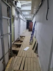 Нежилое помещение 22.4 кв.м, Республика Коми, на цокольном этаже, кадастровый номер 11:12:1701010:2000, расположенное по адресу: Российская Федерация, Республика Коми, Муниципальный район Печора, городское поселение Печора, г. Печора, ул. Ленинградская, д. 22 Год ввода в эксплуатацию: 1974 Вид…