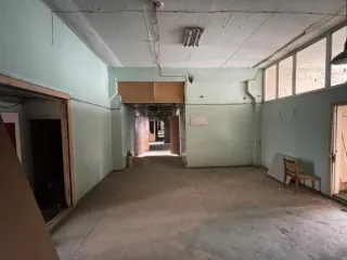 Нежилое помещение 1460.5 кв.м в Челябинской области. Помещение, назначение: нежилое, площадь: 1460,5 кв. метра, этаж: № 6, кадастровый номер: 74:25:0302315:1074, расположенное по адресу: Российская Федерация, Челябинская область, Златоустовский городской округ, г. Златоуст, пл. 3 Интернационала…