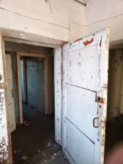 Часть здания, производственное помещение Южной группы подстанций площадью 628,2 кв.м c кадастровым номером 51:18:0040116:44 (РНФИ P13520040256), расположенное по адресу: Мурманская область, муниципальный район Кандалакшский, городское поселение Кандалакша, город Кандалакша, улица Набережная, дом…