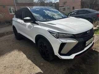 Geely Binyue 2023 года, 174 лс, 47898 км, АКПП. Легковой автомобиль Geely Binyue, 2023 года выпуска, с VIN номером LB37622ZXPX633049. Объект может быть приобретен с использованием заемных средств ПАО Сбербанк.