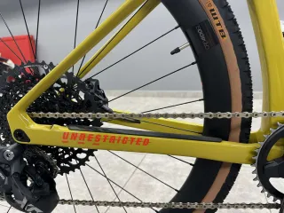 BMC URS LT One M. Велосипед BMC URS LT One размер М. Велосипед имеет признаки использования. Шаг аукциона 5% от начальной цены.
