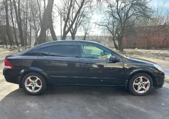 Автомобиль легковой, марка: Opel, модель: Astra, VIN: XUF0AHL698B000068, год изготовления: 2008