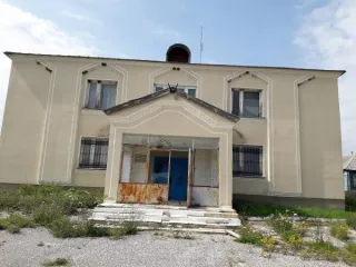 Нежилое административное здание 553 кв м Саратовская область Нежилое административное здание с земельным участком Здание с кадастровым номером 64:07:030101:938 площадь 553 по адресу Саратовская область, р-н Балтайский, с Столыпино, ул Колхозная, д 5 Год ввода в эксплуатацию: неизвестно Вид…