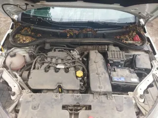 LADA VESTA 2023 Автомобиль марки LADA модель VESTA 2023 г.в. VIN XTAGFL110R0715366 С документами и сведениями об имуществе можно ознакомиться у организатора торгов по телефону +79278830060 или электронной почте kmb.arbitr@yandex.ru в рабочие дни с 10:00 до 16:00. Осмотр производится по согласованию…