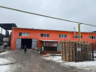 Нежилое помещение площадью 4760,6 кв.м, кадастровый номер 31:18:0602004:329, адрес: Россия, Белгородская область, г. Шебекино, ул. Ржевское шоссе, 20. Земельный участок площадью 7406 кв.м, категория земель: земли населённых пунктов, вид разрешённого использования: под производственной базой…