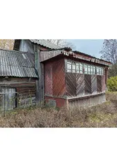 Жилой дом площадью 43.9 кв.м и земельный участок площадью 1615 кв.м. Адрес: Ленинградская область, Бокситогорский район, поселок Заборье, улица Кооперативная, дом 47. Кадастровый номер дома: 47:18:0424001:1356. Кадастровый номер участка: 47:18:0424001:22. Назначение участка: земли населенных…