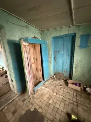 Здание 238,2 кв.м. и земельный участок 1048+/-11 кв.м. в Брянской обл. Земельный участок площадь 1048 +/- l l кв.м., адрес (местонахождение): Россия, Брянская область, Дубровский р-н, рп Дубровка, ул. Сельхозтехника, вид права: собственность, кадастровый номер: 32:05:0110506:104. Залог в пользу…