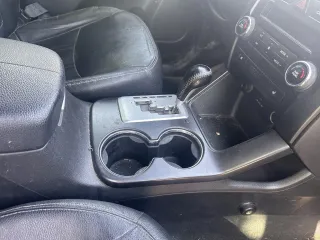 KIA SORENTO 2011. Автомобиль марки KIA модель SORENTO 2011 г.в., VIN-номер XWEKU811DC0000367. Местонахождение транспорта - г. Самара, ознакомление возможно по предварительной договоренности. Для ознакомления с имуществом, описанием, составом и характеристиками продаваемого имущества, а также иной…