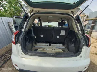 Geely Emgrand EC7 2015 года, 139 лс, пробег 200000 км. Цвет белый, VIN: Y4K8752S6FB007299, ПТС: 63НХ334864. Страна изготовитель: Беларусь. Тип двигателя: бензин, мощность 139 л.с. (102 кВт), объем 1997 куб. см.