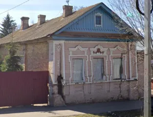 Жилой дом с торговой лавкой 109.7 кв.м Татарстан Нежилое здание (объект культурного наследия местного (муниципального) значения «Жилой дом с торговой лавкой», XIX–XX вв., номер в реестре – 161510376090004, 1-этажное, площадью 109.7 кв.м., кадастровый номер 16:54:100301:72, расположенное по адресу…