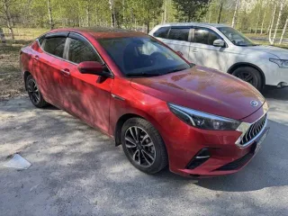 JAC J7, 2023 года, 136 лс, АКПП, легковой автомобиль. VIN – LJ12FKT3XP4031733. В залоге у ПАО «Банк Уралсиб».