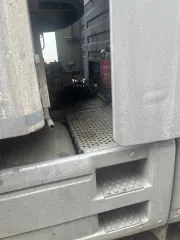 Leci trailer d-2440, 2000, полуприцеп-рефрижератор leci trailer d-2440, 2000 г.в. Полуприцеп-рефрижератор leci trailer d-2440, год изготовления: 2000, идентификационный номер: VV1F3FA1XSN097869, техническое состояние: пневмоподвеска не работает.