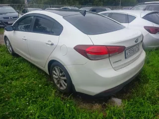Kia YD (Cerato, Forte) 2017, Automobile легковой Kia YD (Cerato, Forte), 2017 г.в., VIN XWEFX411BHC004183.