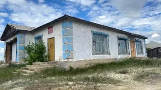 Здание, площадью 174,5 кв.м. Год ввода в эксплуатацию: 1957. Количество подземных этажей: 0. Вид ограничений и обременений: не установлено. Общая площадь: 174.5. Материалы наружных стен здания: прочие материалы. Кадастровая стоимость: 448731.98. Кадастровый номер: 56:35:0501001:389. Назначение…