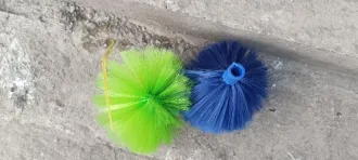 Тряпки для швабры, диффузор бампера пластиковый (накладка) в комплекте с крепежными элементами, щетки для уборки дома и черенки к ним, столик с металлическими раскладываемыми ножками, изделия для игры: шахматы настольные, набор для ванной комнаты, пистолет продувочный, ершики для унитаза…