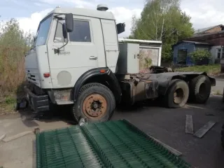Погрузчик марки АТЛАНТ-850.1, гос. номер: 2079КУ24, год выпуска 2012, мощность двигателя 81 л.с. (59,57 кВт), заводской номер 046/808135297, номер двигателя 675040, номер КПП 415500, номер основного моста 71448, номер дополнительного моста 072211-02, цвет синий.