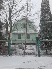 Жилое здание 55 кв.м. и земельный участок 1510 кв.м., Ленинградская область. Жилое здание, площадь: 55кв.м., кадастровый номер: 47:23:0318001:316 и земельный участок , площадь: 1 510кв.м., категория земель: Земли населенных пунктов, разрешенное использование: для ведения личного подсобного…
