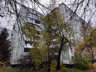 Жилое помещение 37,4 кв.м, Москва, б-р Литовский, д. 11, к. 5, кв. 323, ком. 1, 2 жилой площадью 37,4 кв. м, кадастровый номер 77:06:0009006:7462. Вид жилого помещения: жилое. Общая площадь: 37.4.