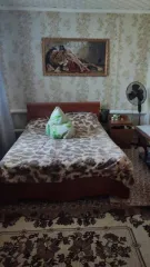 Земельный участок 900 кв.м и дом 89.8 кв.м, Саратовская обл. Адрес: Россия, Саратовская область, Александрово-Гайский район, поселок Васильки, улица Мирная, дом 1/1. Кадастровый номер участка: 64:01:030701:130. Кадастровый номер дома: 64:01:030701:132. Находится в долевой собственности, размер…