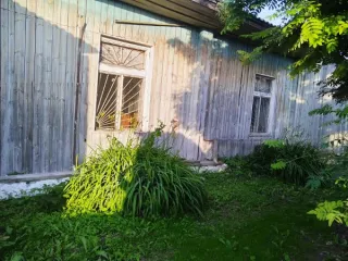 Административное здание 98.8 кв. м с участком 308 кв. м в Курганской области, Мокроусовский район, с. Мокроусово, ул. Кирова, д. 37. Назначение нежилое, 1 этаж. Кадастровые номера: 45:13:020202:152 (здание), 45:13:020202:617 (земельный участок). Категория земель: земли населенных пунктов, вид…