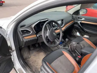 LADA VESTA 2023 года выпуска, VIN: XTAGFL110R0732988. Автомобиль в исправном техническом состоянии, трещины и сколы на лобовом стекле. Регион местонахождения - Республика Башкортостан, Уфимский район, село Зубово. Имеются запреты на регистрационные действия, наложенные службой судебных приставов…