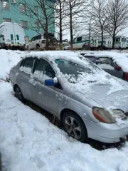 Toyota Platz 2000 года выпуска, государственный регистрационный знак К457ТЕ125. Объем двигателя 1298 см³, мощность 88 л.с. (65 кВт). Реализация как годные остатки в сборном виде. Вид транспорта: легковой седан. VIN номер отсутствует.