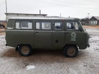 Автобус длиной не более 5м, марка УАЗ-2206, 2001 года выпуска (VIN) XTТ2206001003176, двигатель 40210L10083447, шасси (рама) 10028413, кузов 10031760, цвет зеленый, мощность двигателя 74 л.с. (54,4 кВт), рабочий объем двигателя 2693 куб.см., тип двигателя бензиновый, экологический не установлено…